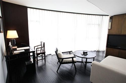 Hotel Momc Пекин Экстерьер фото