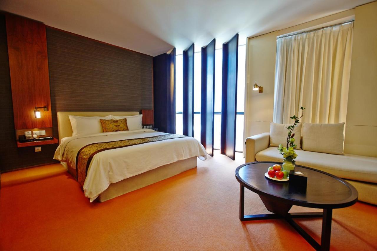 Hotel Momc Пекин Экстерьер фото